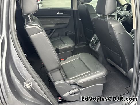 Used 2022 Volkswagen Atlas SE image 19