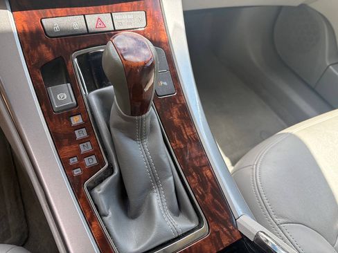 Used 2013 Buick LaCrosse Leather FWD image 15