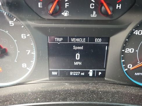 Used 2019 Chevrolet Equinox LS w/ LS Convenience Package image 41