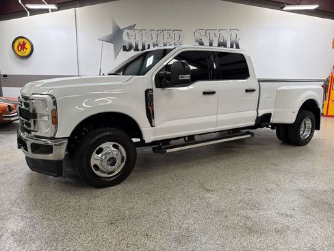 Used 2024 Ford F350 XLT AWD/4WD image 1