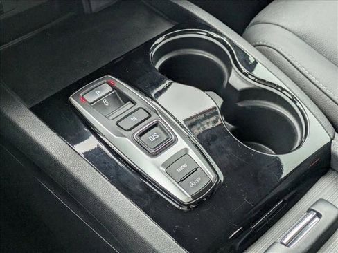 Used 2021 Honda Pilot Touring image 14