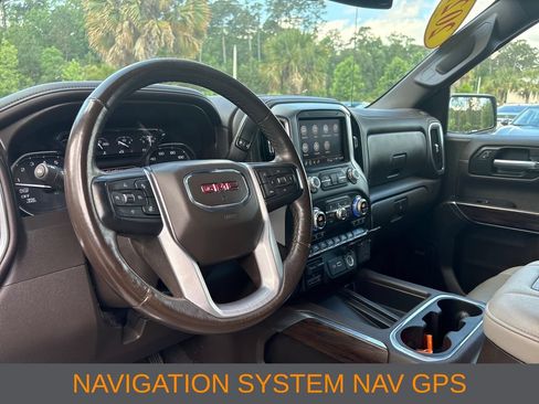 Used 2021 GMC Sierra 1500 SLT w/ SLT Premium Plus Package AWD/4WD image 5