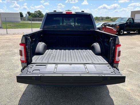 Used 2023 Ford F150 Lariat w/ Equipment Group 502A High AWD/4WD image 19