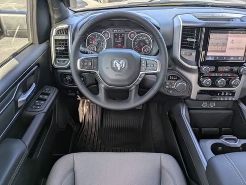 New 2026 RAM 1500 Big Horn AWD/4WD image 16