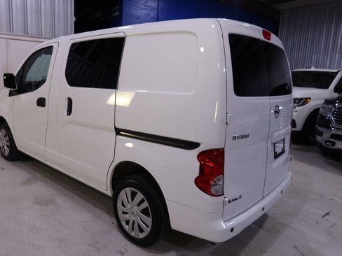 Used 2021 Nissan NV200 SV w/ Sliding Door Glass Package image 3