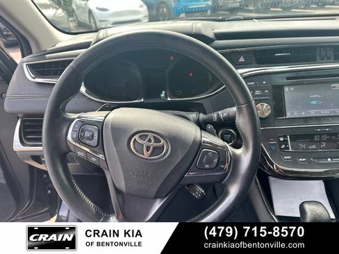 Used 2013 Toyota Avalon XLE Touring FWD image 19
