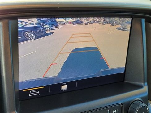 Used 2022 Chevrolet Colorado Z71 w/ Safety Package image 32