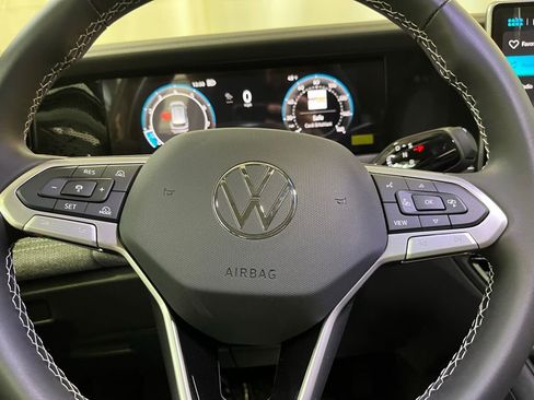 New 2026 Volkswagen Tiguan S AWD/4WD image 20
