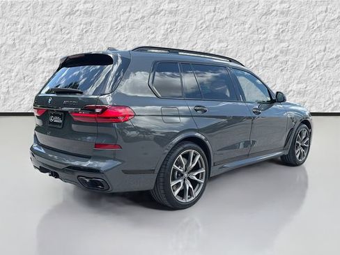 Used 2022 BMW X7 M50i w/ Dynamic Handling Package AWD/4WD image 3