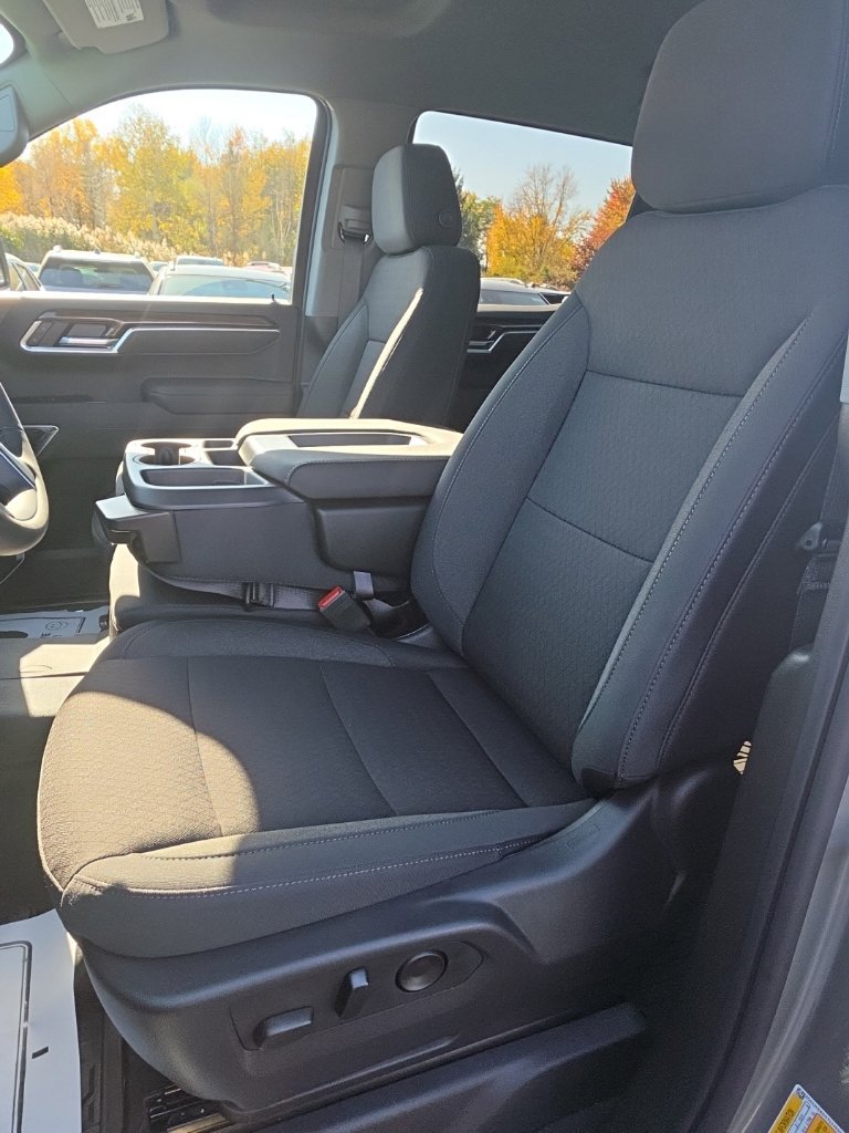 New 2026 Chevrolet Silverado 1500 RST w/ Z71 Off-Road Package AWD/4WD image 17