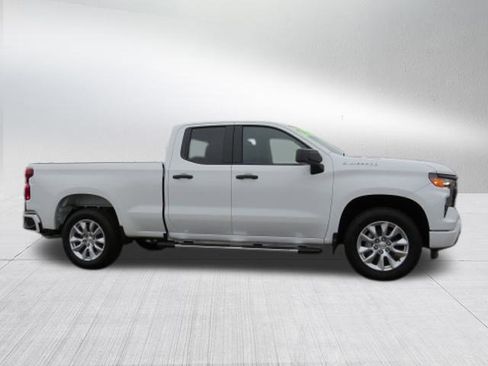 New 2026 Chevrolet Silverado 1500 Custom image 2