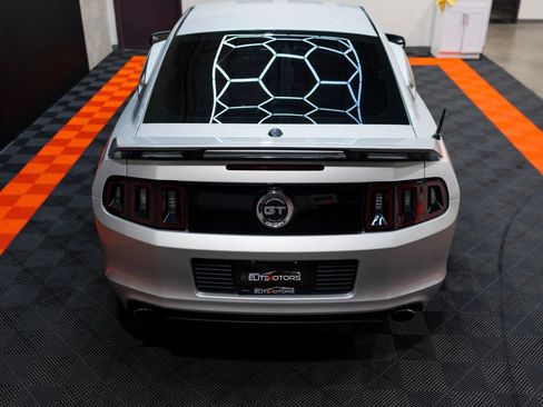 Used 2013 Ford Mustang GT Premium RWD image 24