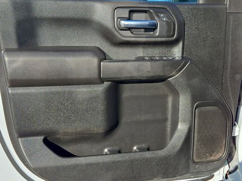 Used 2022 GMC Sierra 3500 Pro w/ Convenience Package image 14