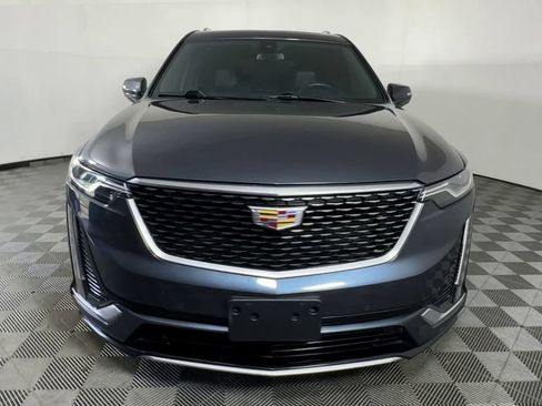 Used 2020 Cadillac XT6 Premium Luxury FWD image 4