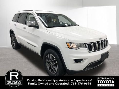 Used 2017 Jeep Grand Cherokee Limited AWD/4WD image 9
