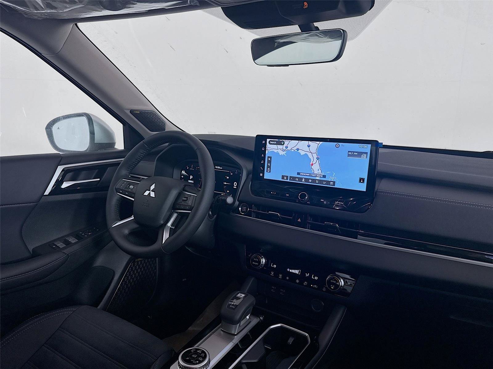 New 2026 Mitsubishi Outlander SE FWD image 21