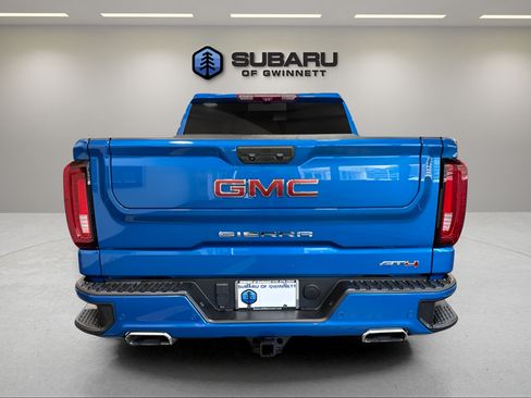 Used 2022 GMC Sierra 1500 AT4 w/ AT4 Premium Package AWD/4WD image 4