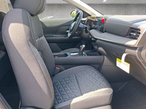 New 2026 Nissan Kicks SV w/ SV Premium Package FWD image 25