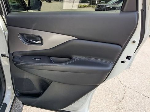 Used 2020 Nissan Murano SL FWD image 35