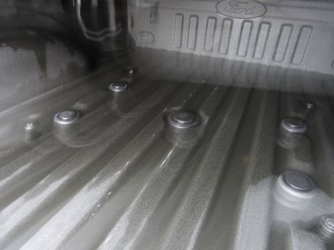 Used 2025 Ford F250 XLT AWD/4WD image 12