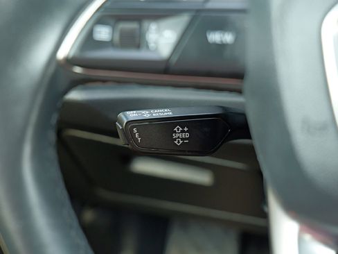 Certified 2023 Audi Q3 2.0T Premium w/ Black Optic Sport Package image 18