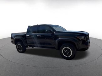 Used 2025 Toyota Tacoma TRD Off-Road AWD/4WD video 2