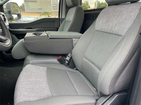 New 2025 Ford F350 XLT w/ 360-Degree Camera Package image 23