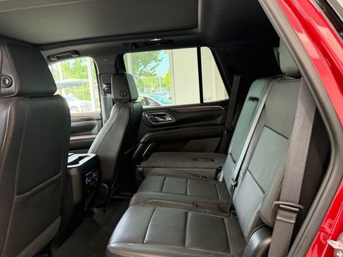 Used 2024 Chevrolet Tahoe LT w/ Luxury Package RWD image 8