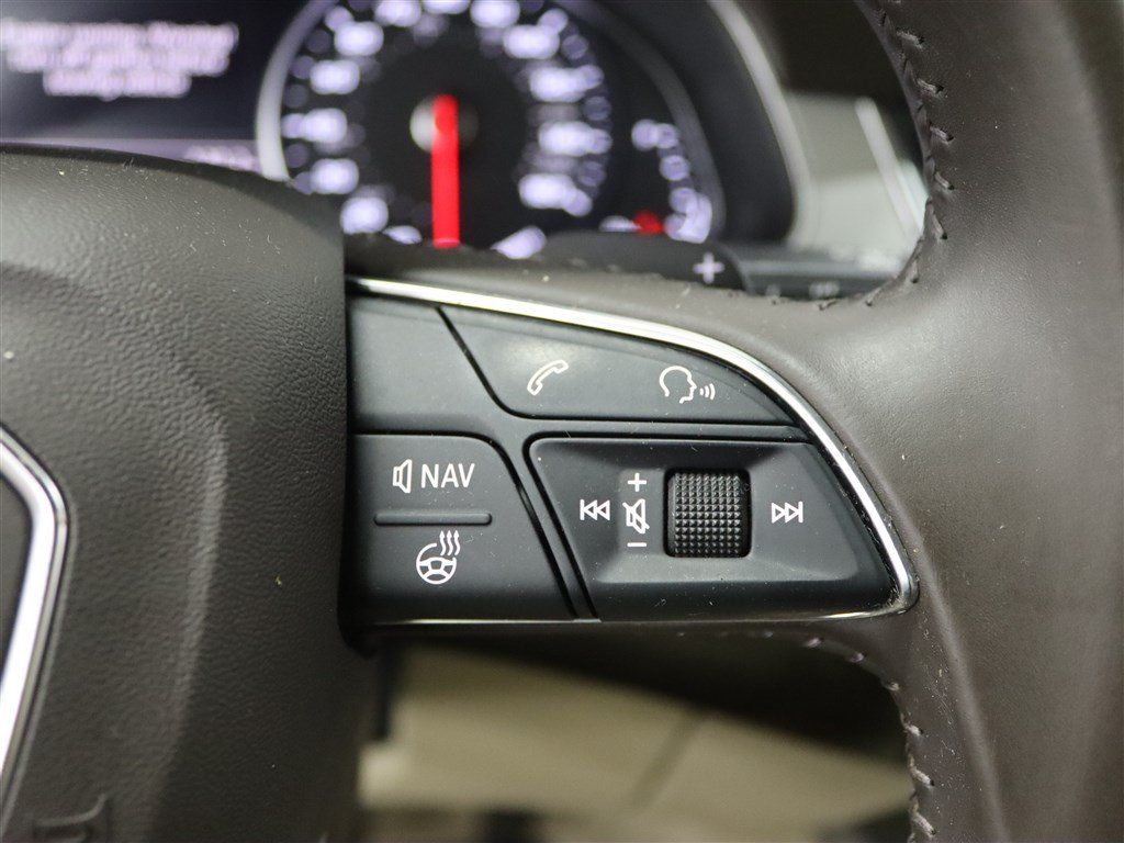 Used 2017 Audi Q7 2.0T Premium Plus AWD/4WD image 35