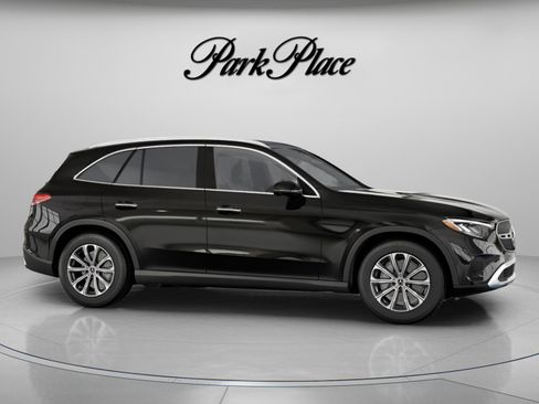 Certified 2026 Mercedes-Benz GLC 300 image 30