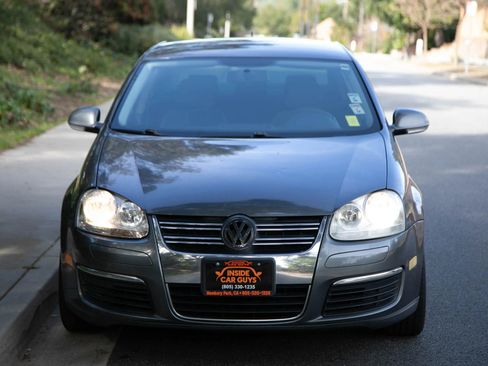 Used 2008 Volkswagen Jetta S FWD image 2