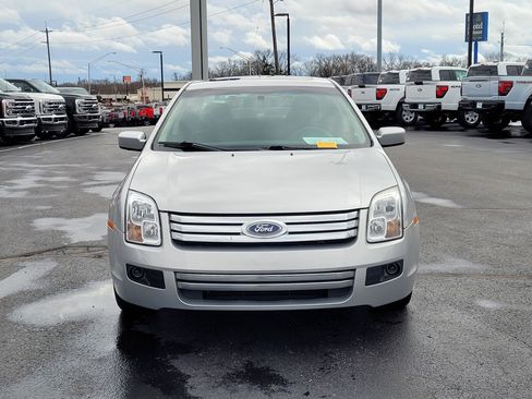 Used 2009 Ford Fusion SE FWD image 9