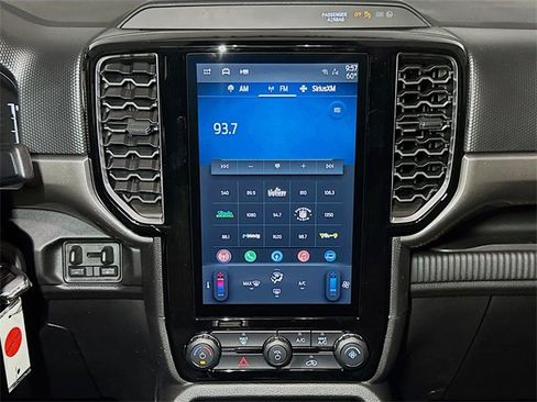 New 2025 Ford Ranger XLT w/ FX4 Off-Road Package image 8