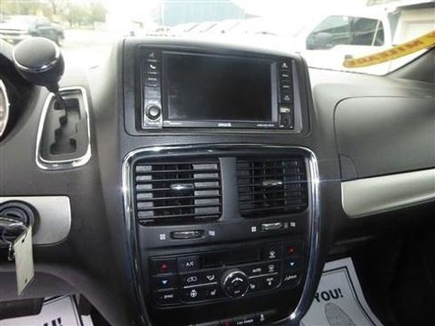 Used 2018 Dodge Grand Caravan GT image 10