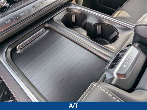 New 2026 Ford Expedition Max Platinum w/ Stealth Appearance Package AWD/4WD image 16