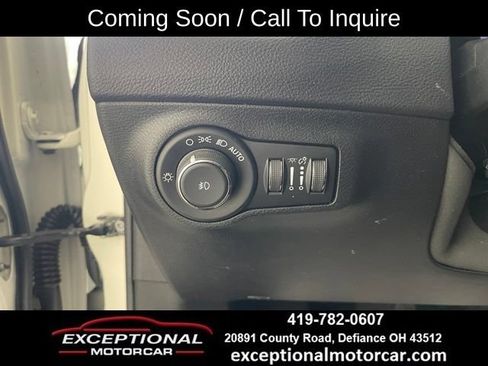 Used 2021 Jeep Compass Latitude AWD/4WD image 36