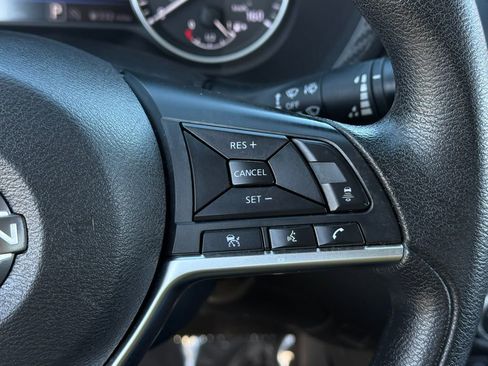 Used 2024 Nissan Sentra SV image 29