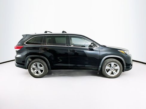 Used 2017 Toyota Highlander Limited image 10