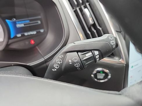 Used 2024 Ford Edge Titanium AWD/4WD image 17