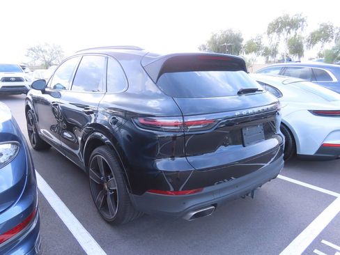Used 2019 Porsche Cayenne image 3