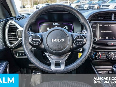 Used 2025 Kia Soul LX w/ LX Technology Package image 28