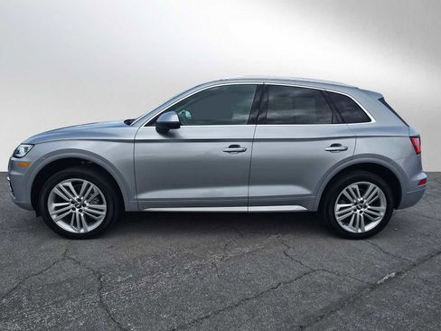 Used 2019 Audi Q5 2.0T Premium Plus w/ Premium Plus Package image 2