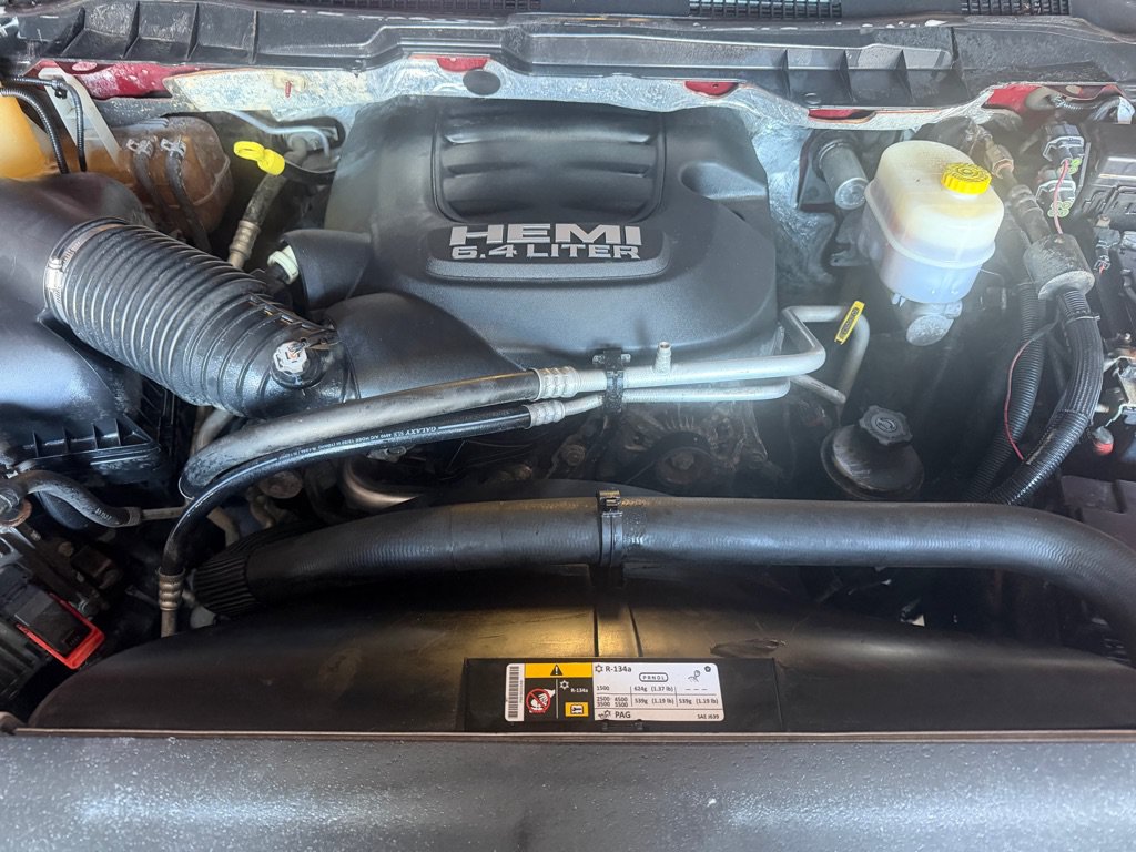 Used 2016 RAM 2500 Tradesman w/ Chrome Appearance Group AWD/4WD image 5