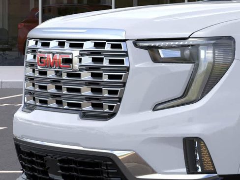 New 2026 GMC Acadia Denali w/ Super Cruise Package FWD image 13