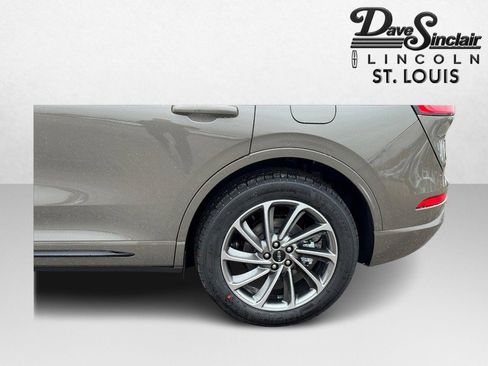 New 2026 Lincoln Corsair Grand Touring AWD/4WD image 8