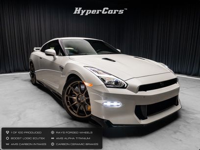 Used 2024 Nissan GT-R w/ Floor Mat Package
