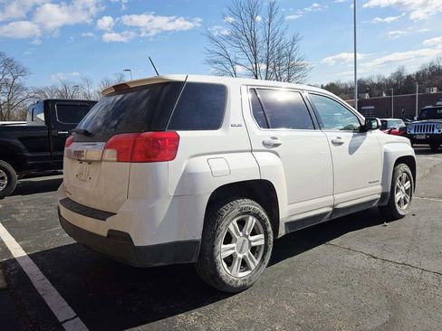 Used 2015 GMC Terrain SLE image 3