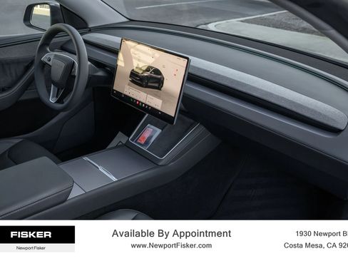 Used 2026 Tesla Model Y AWD image 27
