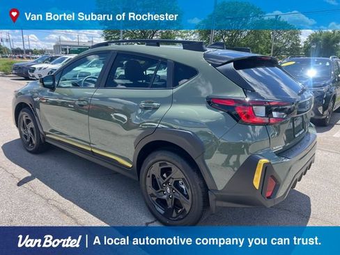 Used 2025 Subaru Crosstrek 2.5i Sport AWD/4WD image 4