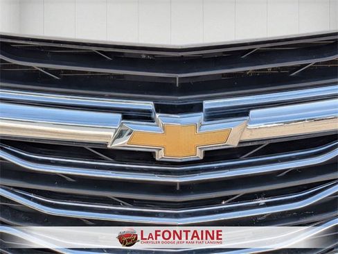 Used 2023 Chevrolet Malibu LT image 9